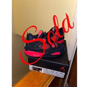 COPY - Jordan 4 red thunder